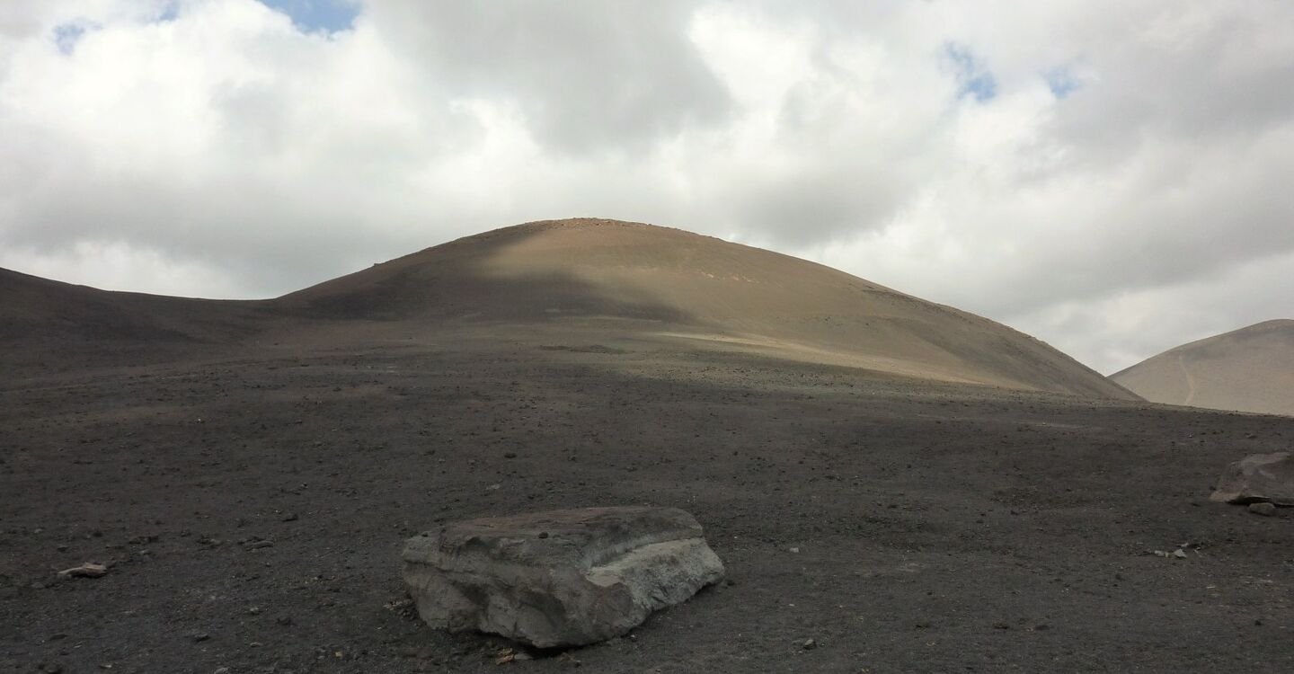 WL 1027 4 Lanzarote 28.989533 -13.695767 Volcano Cuervo - der Rabenkessel