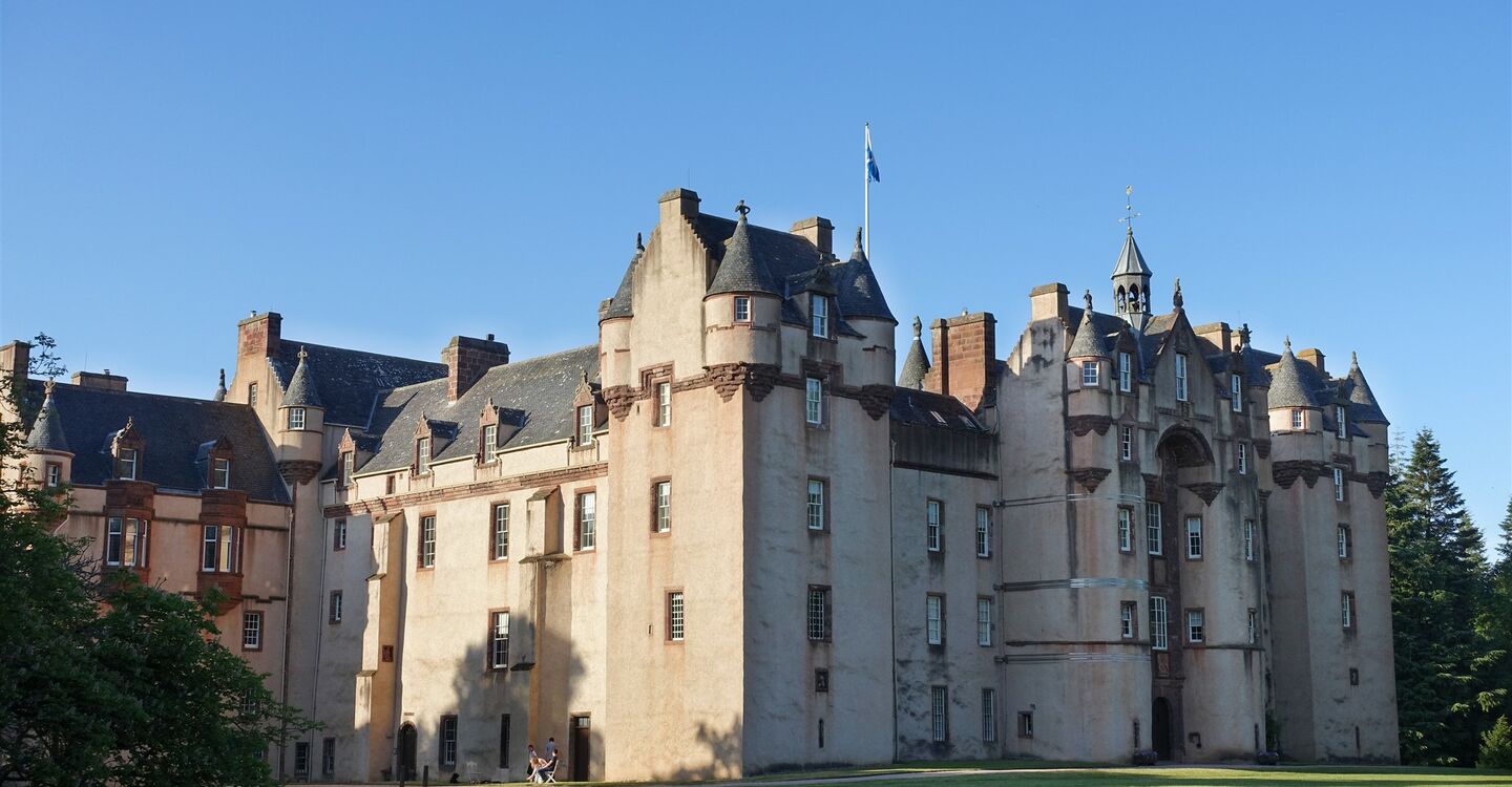 WSCH 1051 3 Fyvie Castle