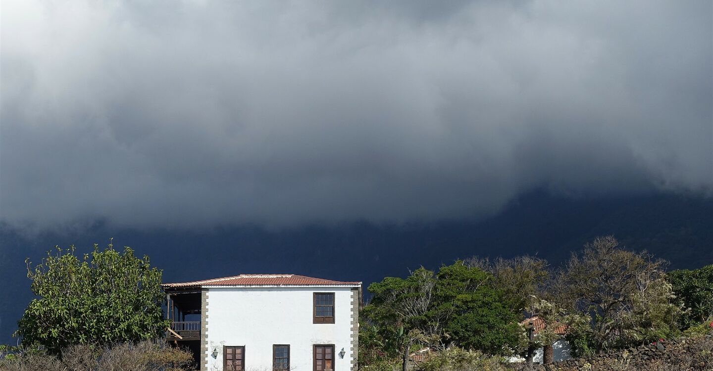 WEH 1024 5 Gewitterstimmung im El Golfo Tal