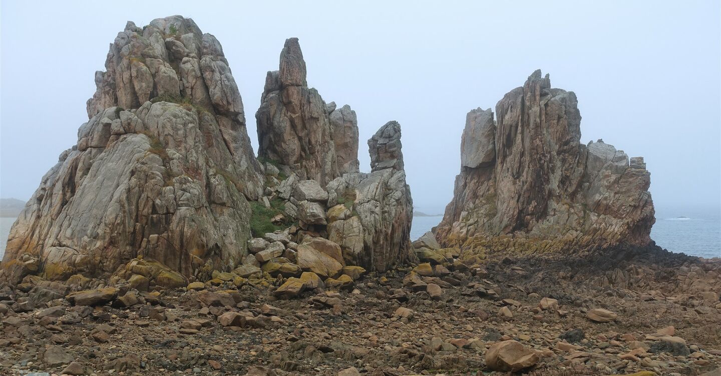 WB 1044 2 Tors - Die 3 Miniaturzinnen der Bretagne
