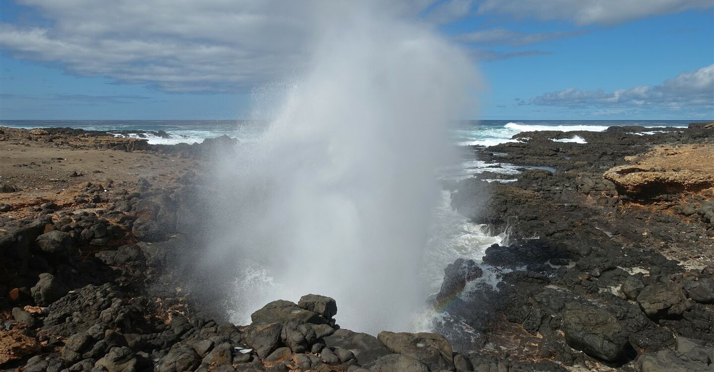 WKB 1056 2 ein imposantes Blowhole am Wegesrand