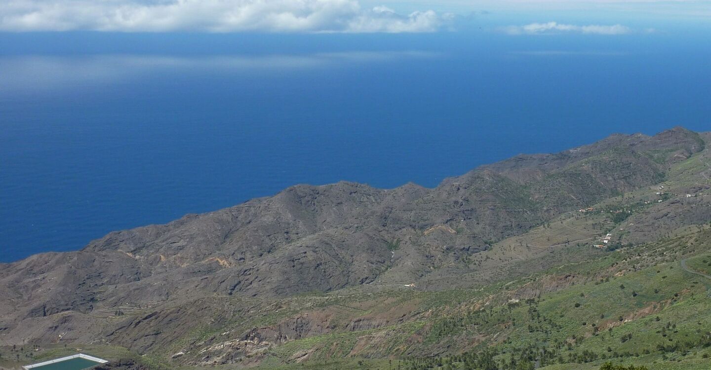 WLG 1024 1 rechts der Pico de Herrera