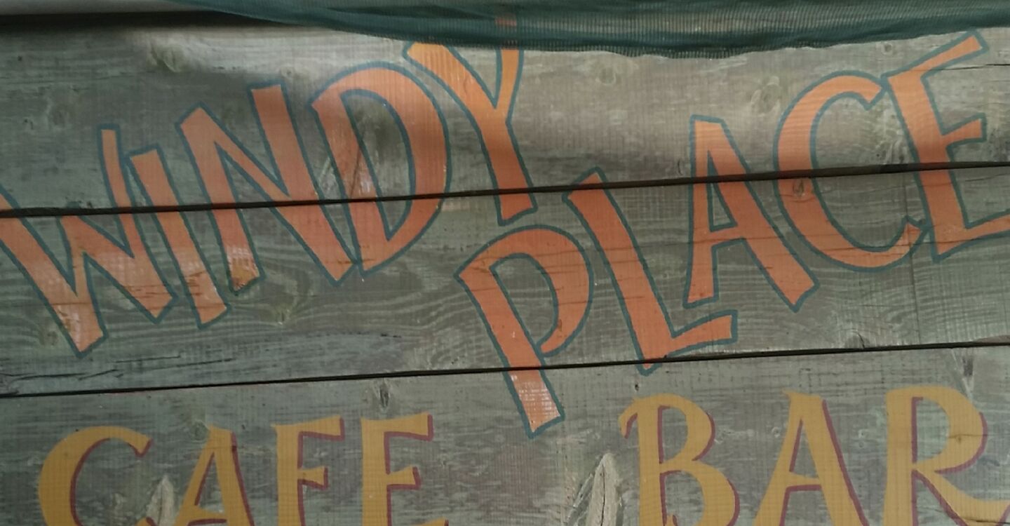 WK 1015 5 die Taverne Windy Place