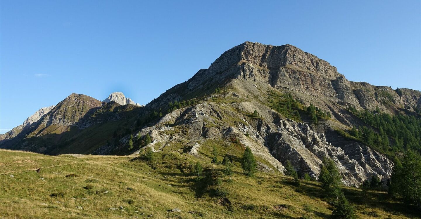 WKB2 1054 1 Der 2305 m hohe cima Valles o Venegia vom Passo Valles gesehen.