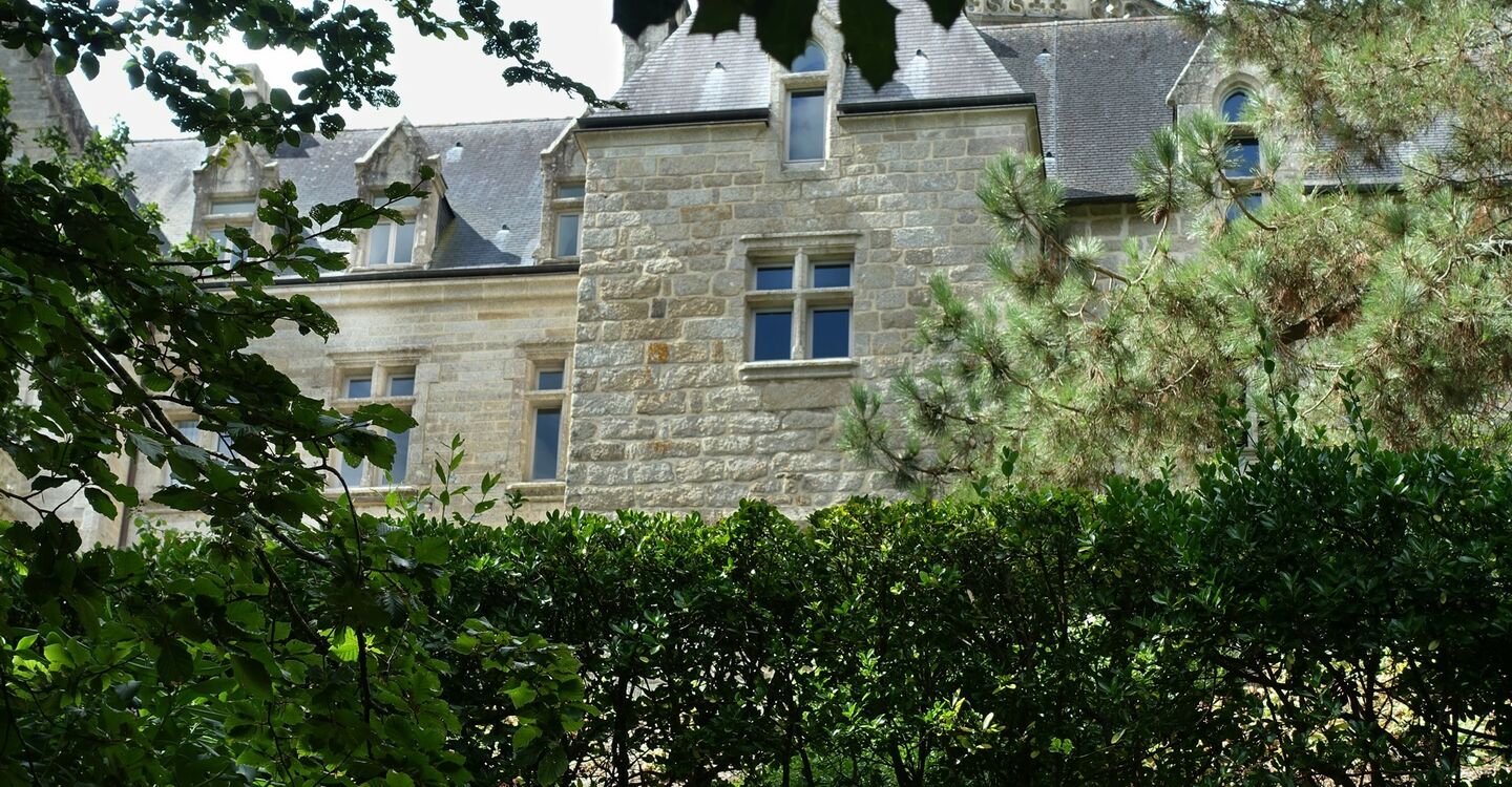 WB 1021 3 Le château du Hénan