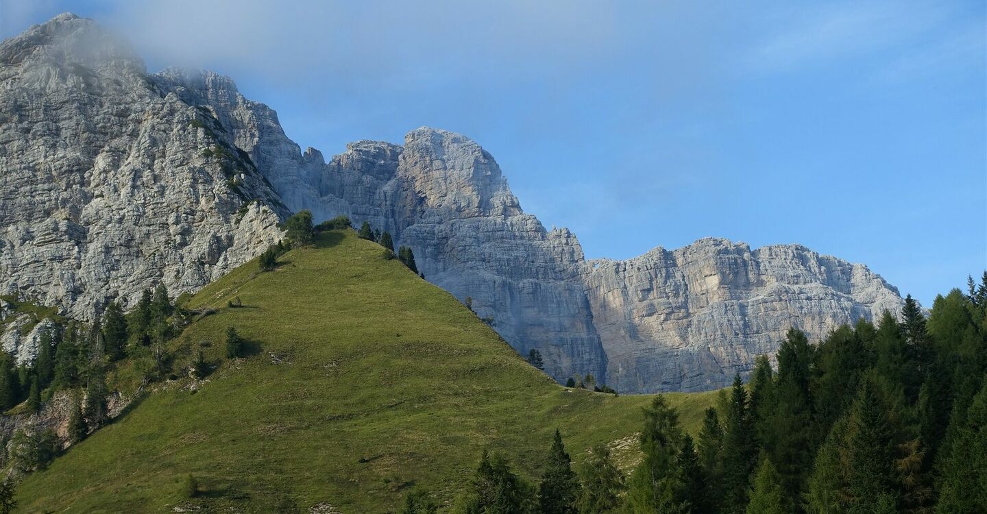 WKB2 1047 4 Der Sass de Mura ist der höchste Gipfel der Cimonega Gruppe.