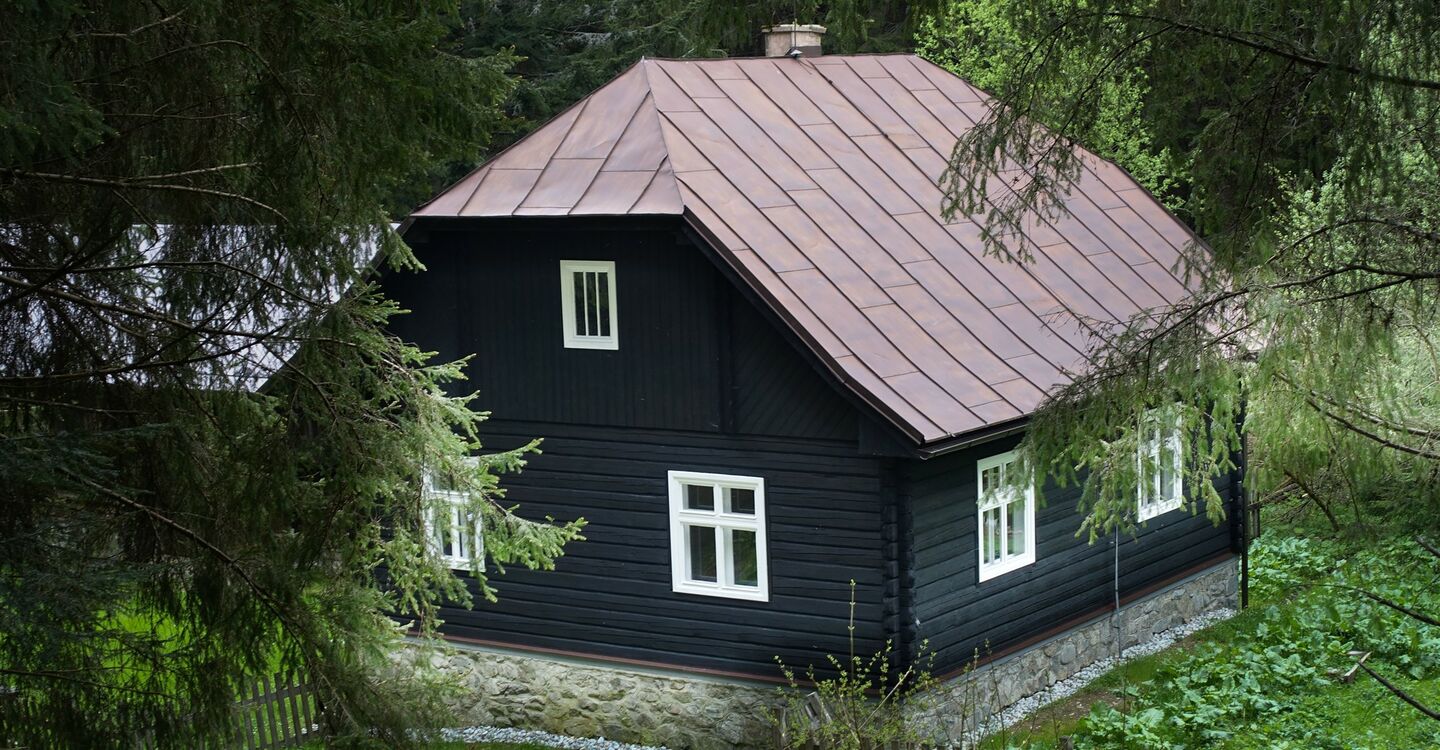 WTA 1018 2 Ein alleinstehendes Haus bei dem Wegpunkt Mine Kapustisko
