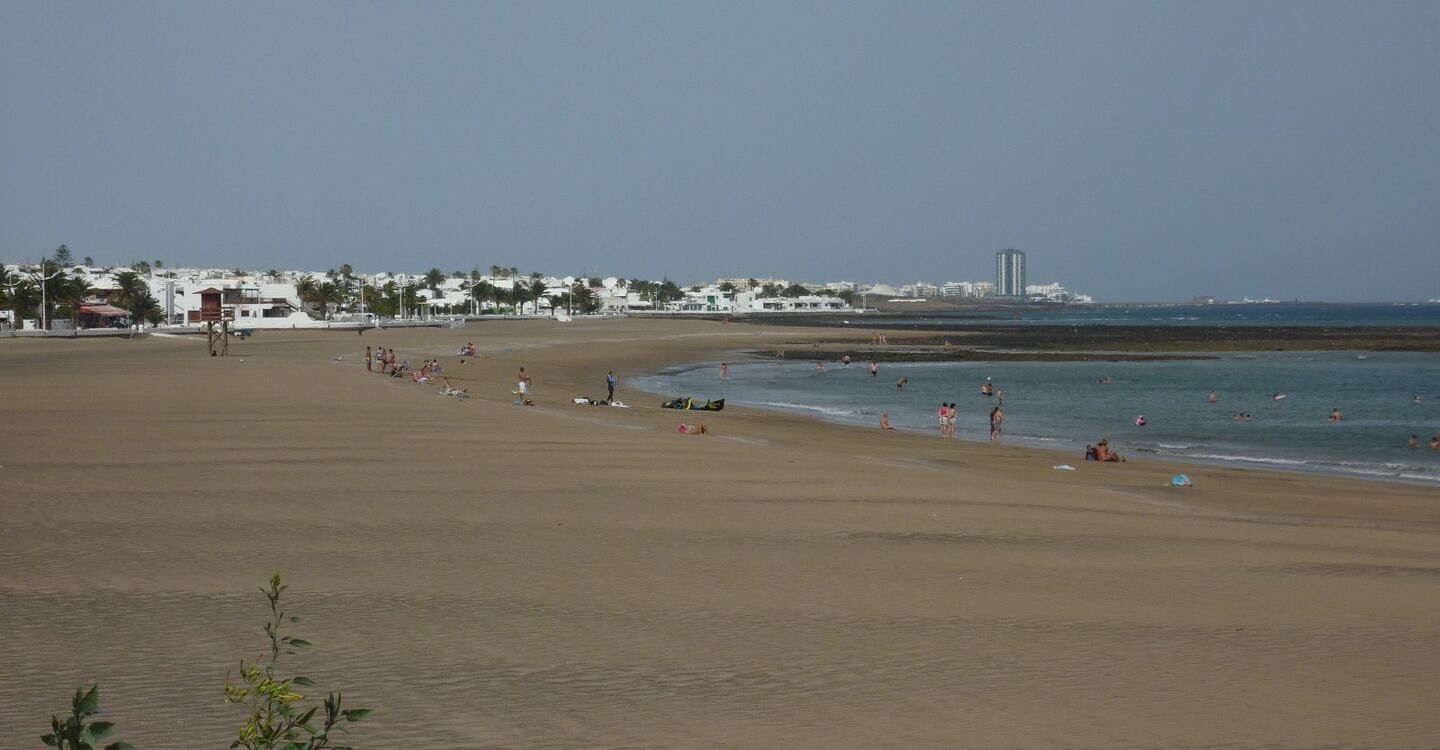 WL 1025 3 Lanzarote 28.9505 -13.593767 Playa Honda