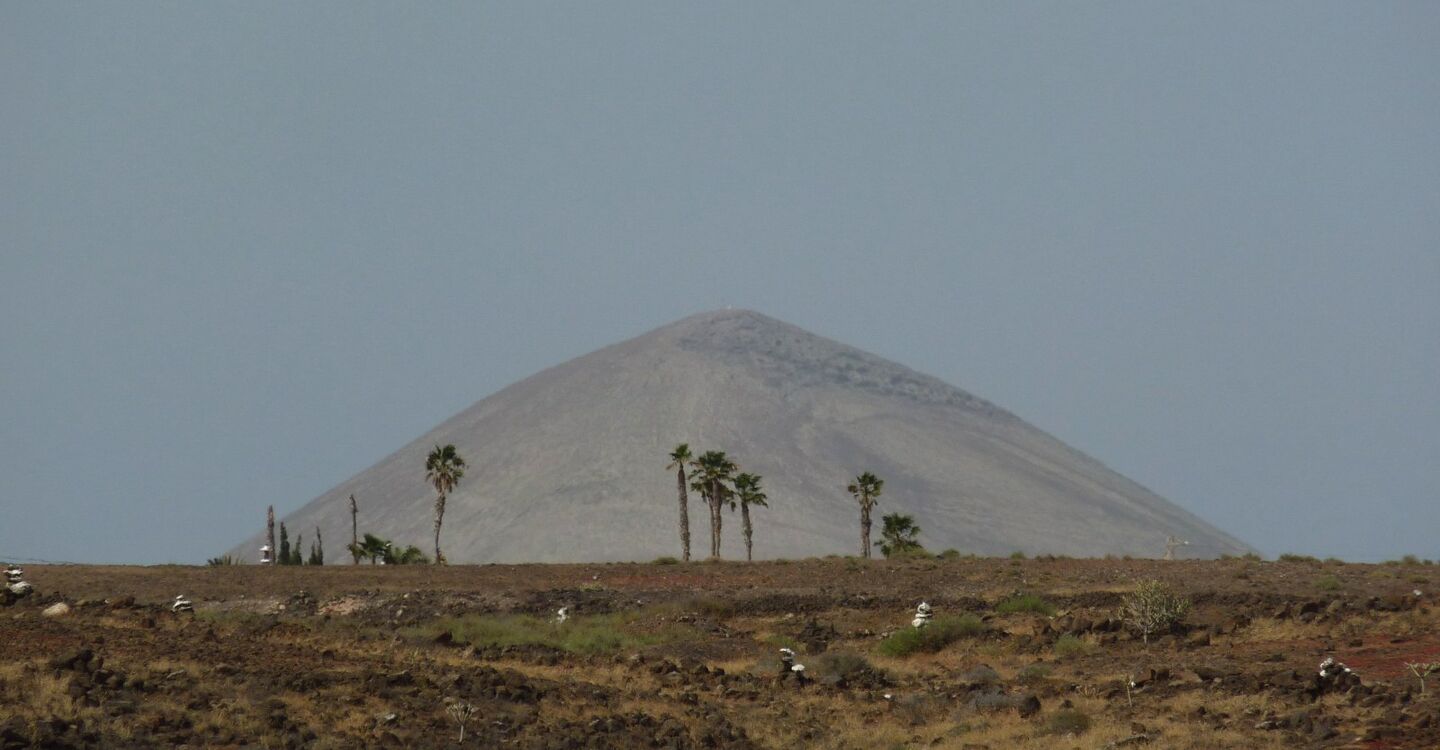 WL 1026 1 Lanzarote 28.921367 -13.700517 Montana Blanca 595 m von Puerto Caldero